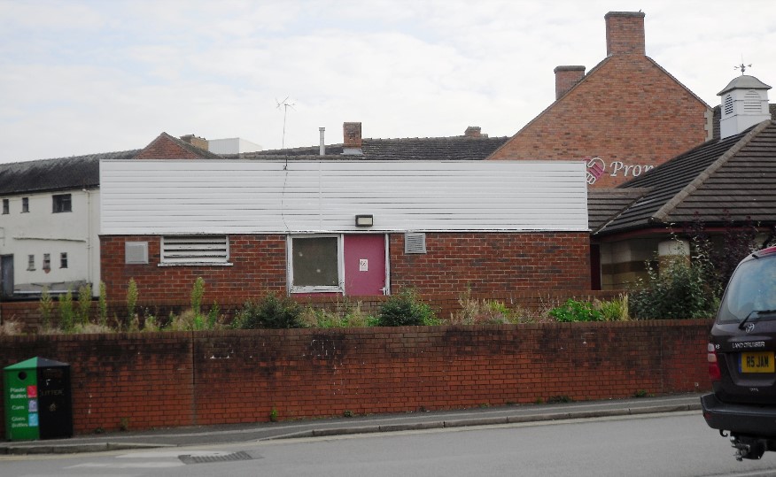 Broad St toilet block